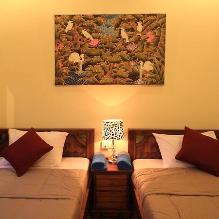 Kt. Kuaya Home Stay Ubud Quarto foto