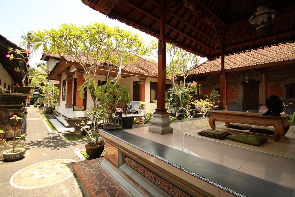 Kt. Kuaya Home Stay Ubud Exterior foto