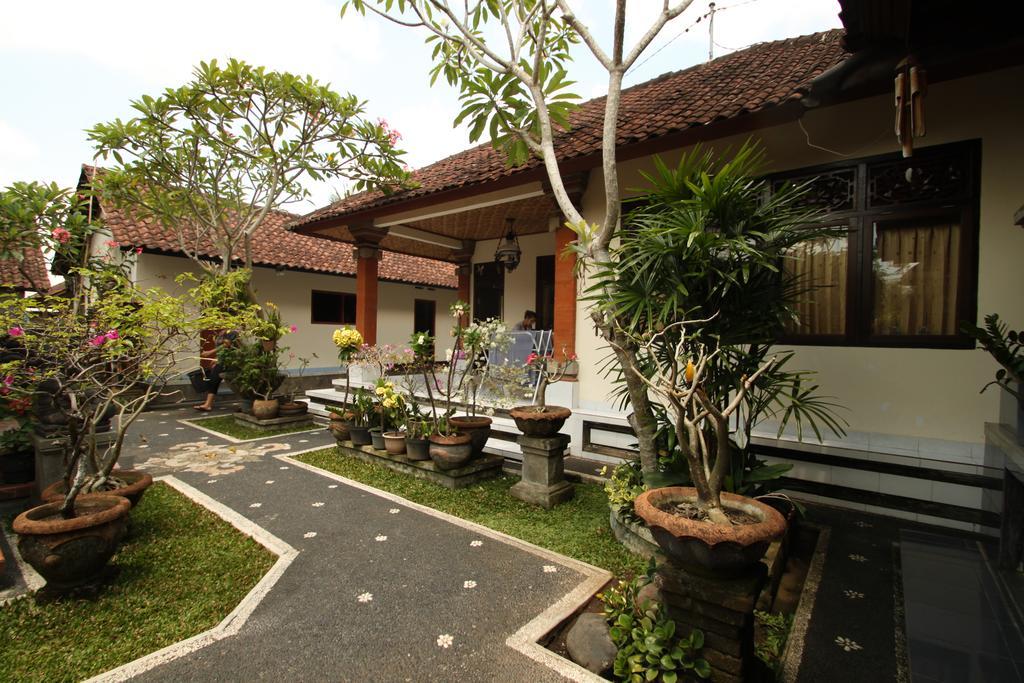 Kt. Kuaya Home Stay Ubud Exterior foto