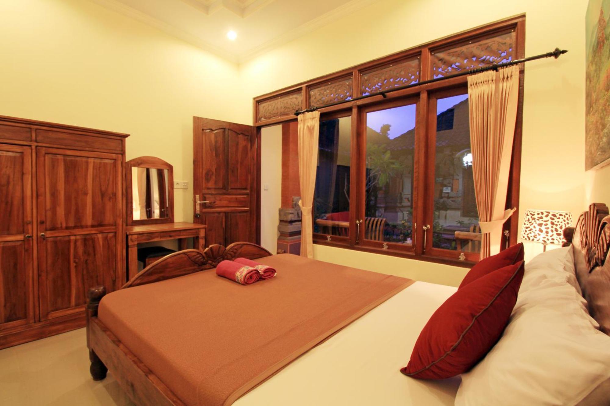 Kt. Kuaya Home Stay Ubud Quarto foto