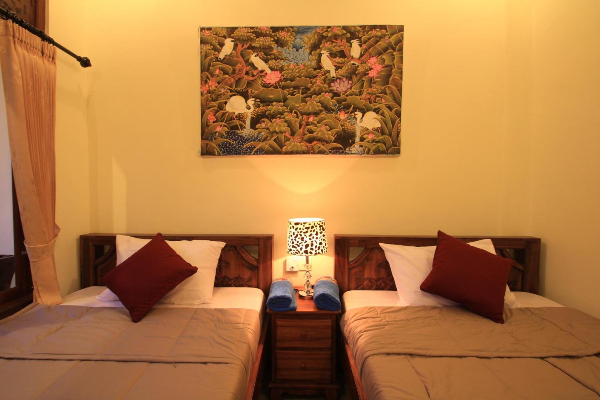 Kt. Kuaya Home Stay Ubud Quarto foto