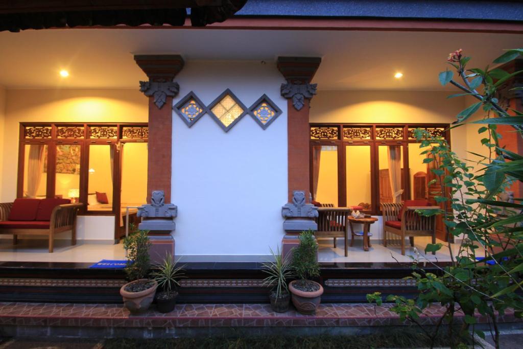 Kt. Kuaya Home Stay Ubud Exterior foto